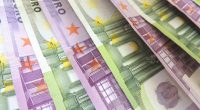 smart money habits that build wealth - Crypto Tips Now